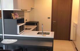 1 pièces appartement en copropriété à Khlong Toei, Thaïlande. $139,000