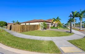 Maison en ville – Homestead, Floride, Etats-Unis. $600,000