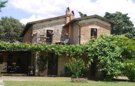 Villa – Trequanda, Toscane, Italie. 750,000 €