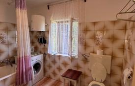 10 pièces maison en ville 300 m² en Zadar County, Croatie. 280,000 €