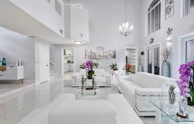 Maison en ville – West End, Miami, Floride,  Etats-Unis. $1,895,000