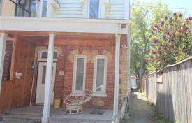 Maison mitoyenne – Markham Street, Old Toronto, Toronto,  Ontario,   Canada. C$1,116,000