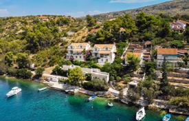 Villa – Brač, Comté de Split-Dalmatie, Croatie. 1,800,000 €