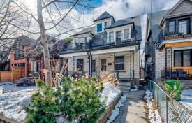 Maison mitoyenne – Old Toronto, Toronto, Ontario,  Canada. C$1,800,000