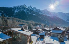 CHALET D’EXCEPTION AU COEUR DU SECTEUR DES TINES. 7,970,000 €