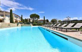 Maison de campagne – Provence-Alpes-Côte d'Azur, France. 3,000 € par semaine