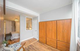 Appartement – Bathurst Street, Toronto, Ontario,  Canada. C$721,000