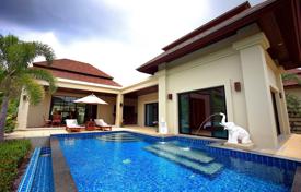 Villa – Phuket, Thaïlande. $2,540 par semaine