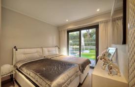 4 pièces appartement en Cap d'Antibes, France. 2,300,000 €