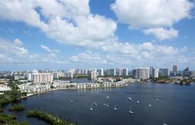 Copropriété – North Miami Beach, Floride, Etats-Unis. $1,670,000
