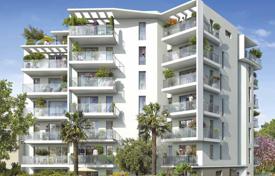 Appartement – Menton, Côte d'Azur, France. From $364,000