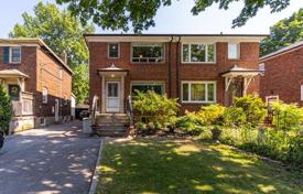 5 pièces maison mitoyenne à East York, Canada. C$1,851,000