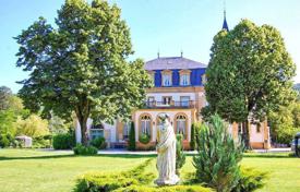 Château – Toulouse, Occitanie, France. 1,600,000 €