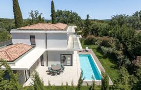 5 pièces villa à Mougins, France. 3,490,000 €