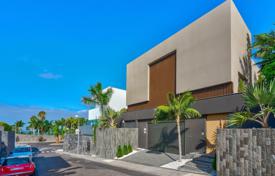 Villa – Adeje, Santa Cruz de Tenerife, Îles Canaries,  Espagne. 3,700,000 €