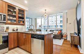 Appartement – The Queensway, Toronto, Ontario,  Canada. C$1,004,000