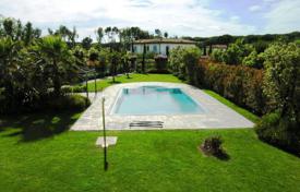 Villa – Forte dei Marmi, Toscane, Italie. 18,000 € par semaine