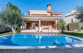 Villa – Cambrils, Catalogne, Espagne. $3,800 par semaine