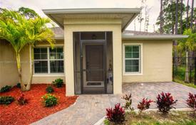 Maison en ville – Lehigh Acres, Floride, Etats-Unis. $515,000