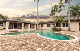 Villa – Pinecrest, Floride, Etats-Unis. 1,537,000 €