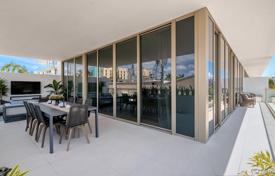 Bâtiment en construction – Miami Beach, Floride, Etats-Unis. 1,831,000 €