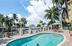 Villa – Pompano Beach, Floride, Etats-Unis. $1,795,000