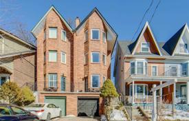 3 pièces maison mitoyenne à Old Toronto, Canada. C$2,122,000