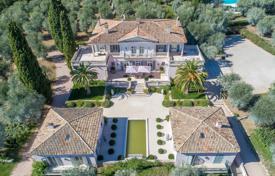 Villa – Grasse, Côte d'Azur, France. 13,500,000 €