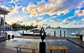 Villa – Miami Beach, Floride, Etats-Unis. $12,500,000
