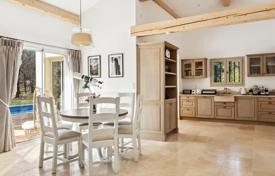 Maison de campagne – Suin, Provence-Alpes-Côte d'Azur, France. 1,280,000 €