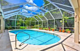 Villa – Miami, Floride, Etats-Unis. $1,248,000