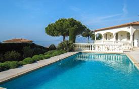 5 pièces villa 300 m² à Cannes, France. Price on request