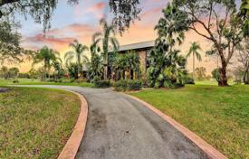 Maison en ville – Tamarac, Broward, Floride,  Etats-Unis. $1,899,000