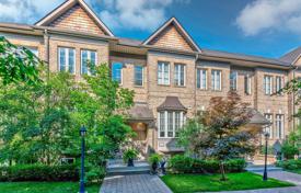 Maison mitoyenne – Etobicoke, Toronto, Ontario,  Canada. 746,000 €