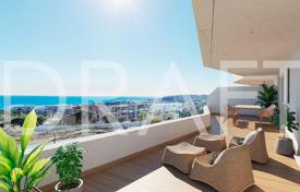 Appartement – Estepona, Andalousie, Espagne. 440,000 €