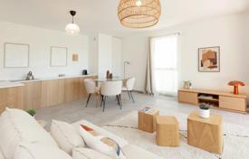 3 pièces appartement 73 m² à Hyères, France. de 313,000 €