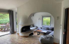 4 pièces villa en Provence-Alpes-Côte d'Azur, France. 3,450 € par semaine