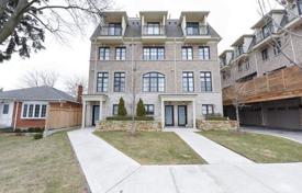 Maison mitoyenne – Etobicoke, Toronto, Ontario,  Canada. 851,000 €