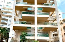 Appartement – Netanya, Center District, Israël. $670,000