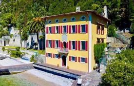 Villa – Brescia, Lombardie, Italie. 8,500,000 €