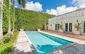 7 pièces villa à Miami Beach, Etats-Unis. $3,295,000