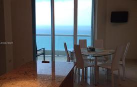 Appartement – Collins Avenue, Miami, Floride,  Etats-Unis. 2,900 € par semaine
