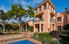 8 pièces villa 1017 m² à Marbella, Espagne. 3,750,000 €