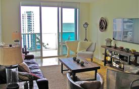 Appartement – Hallandale Beach, Floride, Etats-Unis. $710,000