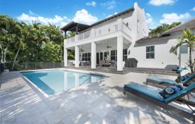 Villa – Coral Gables, Floride, Etats-Unis. 2,485,000 €