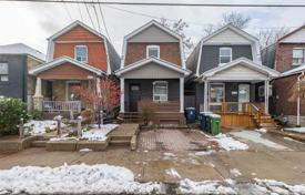 Maison en ville – Woodbine Avenue, Toronto, Ontario,  Canada. C$1,090,000