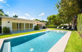 Villa – Miami Beach, Floride, Etats-Unis. $2,000,000