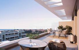 Appartement – Estepona, Andalousie, Espagne. 328,000 €