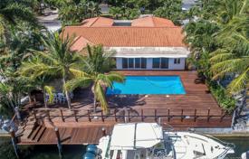 Villa – North Miami, Floride, Etats-Unis. $1,650,000