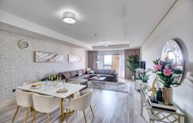 Appartement – Dubai, Émirats arabes unis. $2,100 par semaine